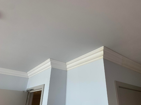A recently completed installation on coving throughout a three bedroom apartment in Manchester City centre 3